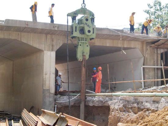 振动锤的保养常识